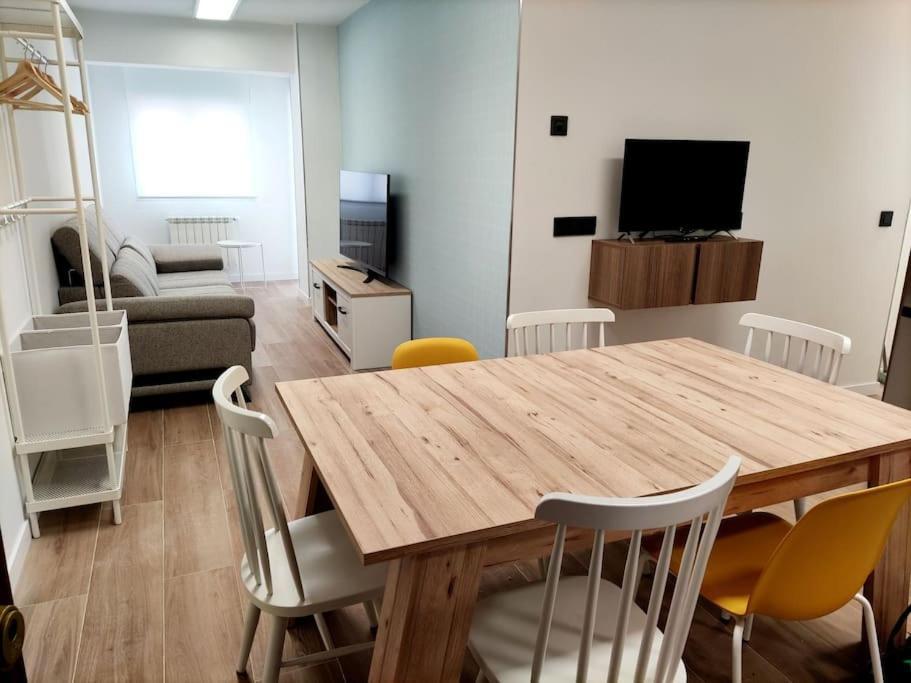 Апартаменты Vivienda Alameda De Santiago Сантьяго-де-Компостела Экстерьер фото
